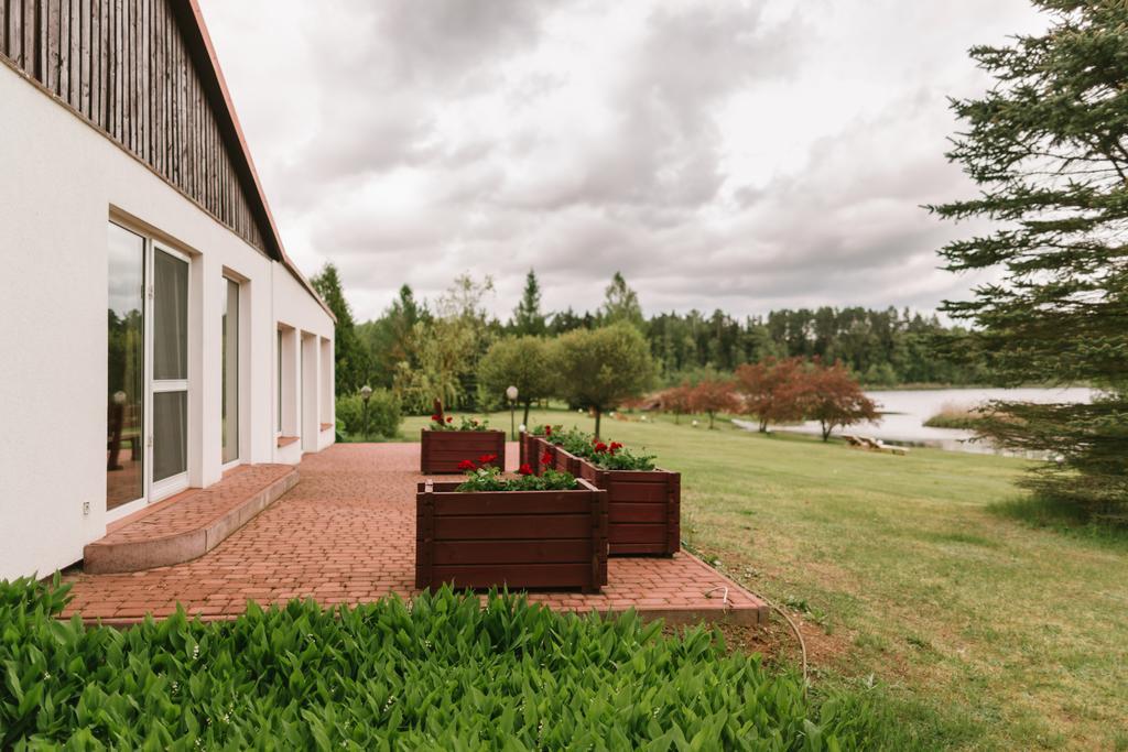Bed and Breakfast Bobrowa Dolina à Ryn  Extérieur photo